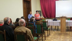 23. Натаклка Сопіт і Марія Туцка в Українському домі