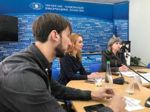 9. На прес-конф. в Укрінформ - техн.дир.- А.Бортник Ведуча Н.Сопіт керівник проекту Г.Криворчук